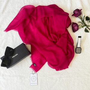 magenta pashmina ring shawl
